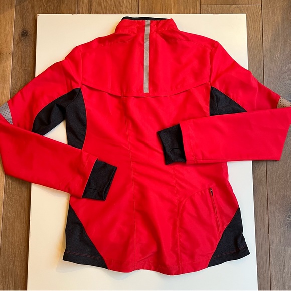 Running Room jacket - Picture 5 of 6